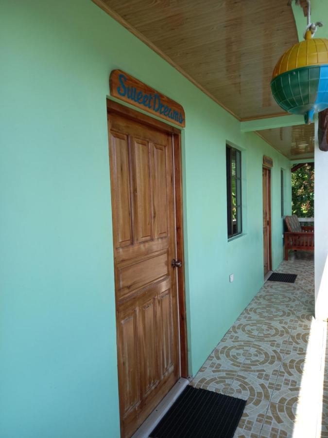 South End Hospedaje Rosa Del Mar & Sweets Cafe المظهر الخارجي الصورة