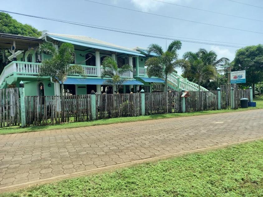 South End Hospedaje Rosa Del Mar & Sweets Cafe المظهر الخارجي الصورة